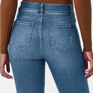 NEW with tags!! Spanx every wear straight leg jeans